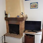 Villino Del Grillo בית חווה *